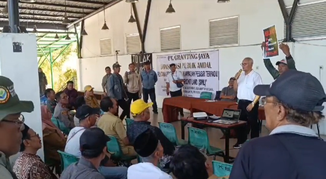 Puluhan Warga Bubarkan Sosialisasi Amdal Proyek Surabaya Waterfront Land