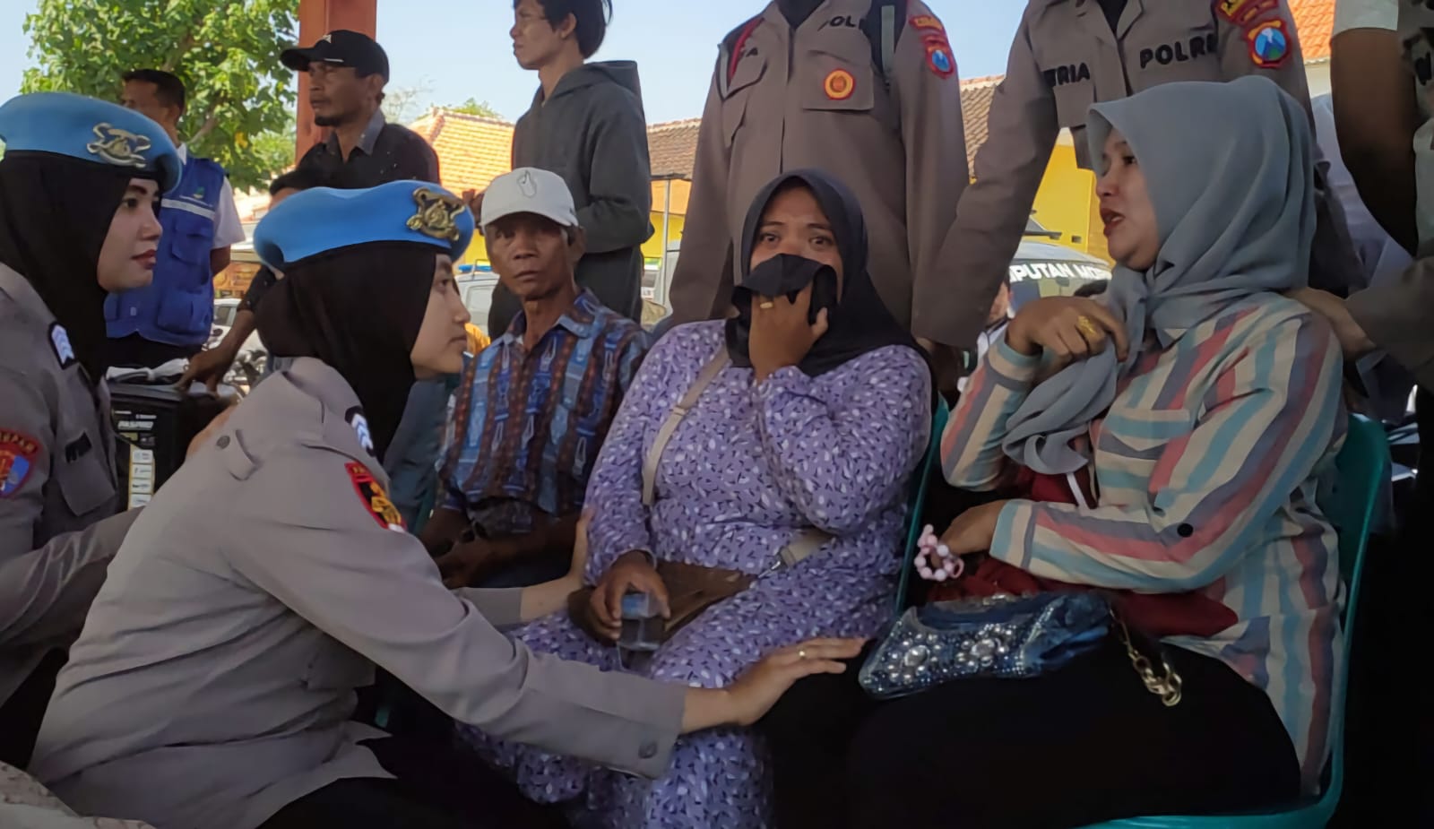 Polres Pasuruan Kota Beri Trauma Healing Keluarga 3 Pemancing Hilang