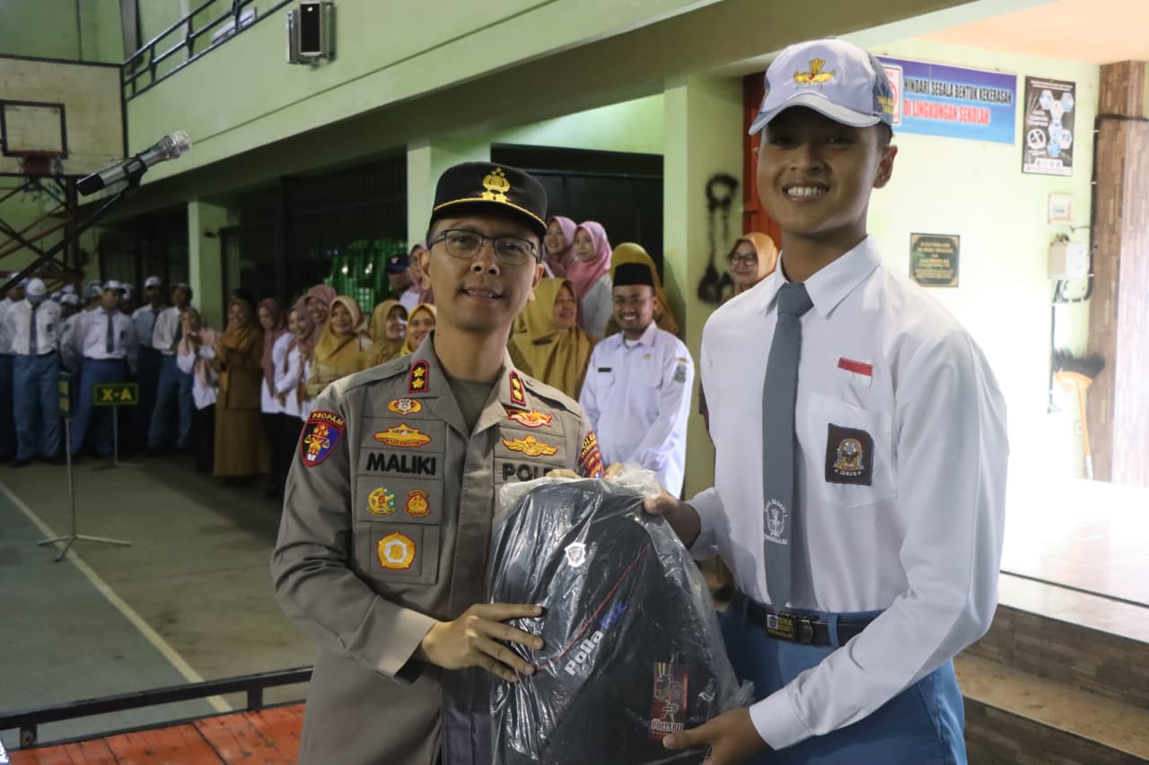 Pembinaan Pelajar, Polres Trenggalek Gelar Police Goes to School Serentak