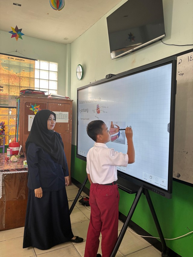 Digitalisasi Pembelajaran Jadi Andalan Tingkatkan Literasi dan Numerasi