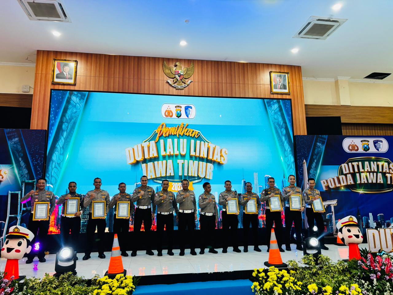 Membanggakan, Kampung Lalu Lintas Trenggalek Sabet Dua Penghargaan Tingkat Polda Jatim