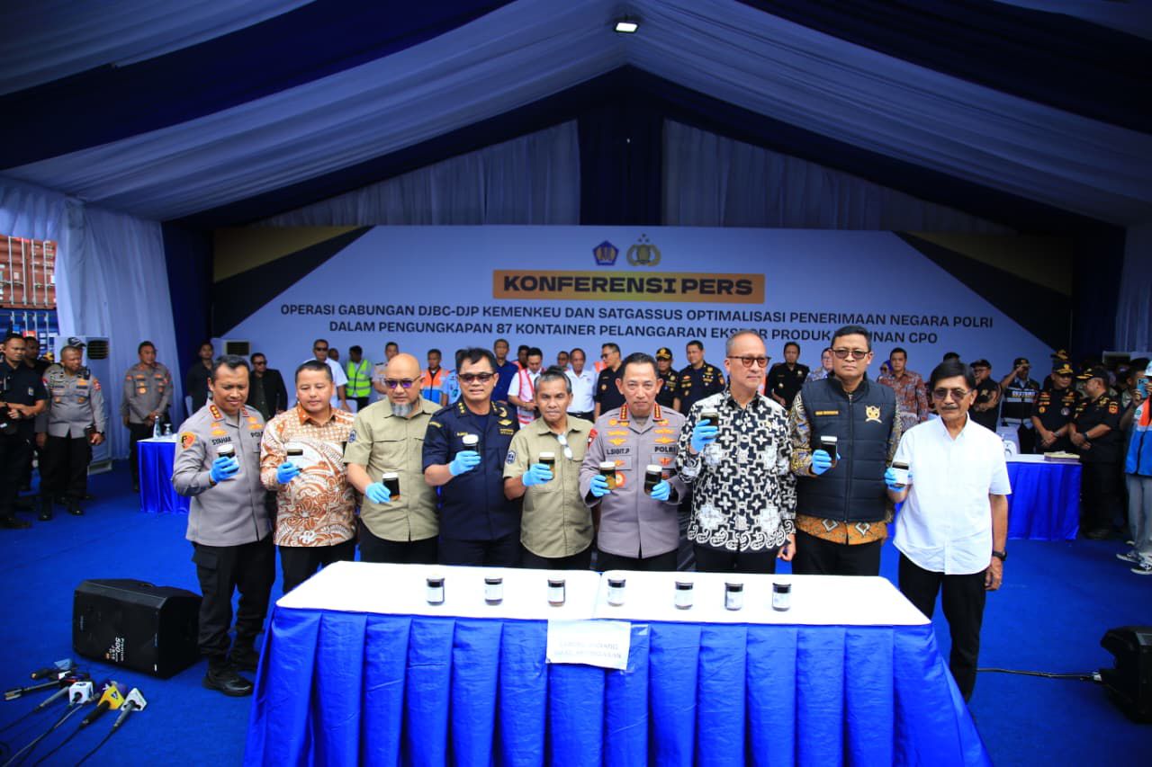 Temukan Pelanggaran Ekspor Produk CPO, Kapolri: Perintah Presiden Kurangi Kerugian Negara!