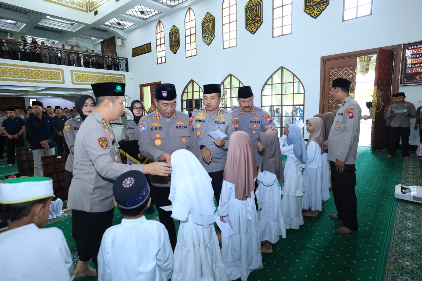 Polda Jatim Peringati Isra’ Mi’raj Pertebal Iman dan Taqwa