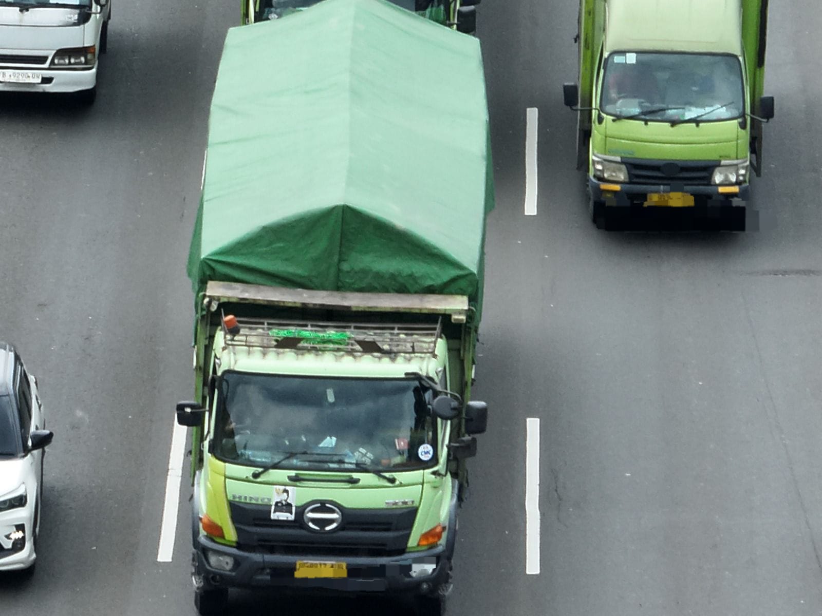 Korlantas Polri Terbangkan ETLE Drone Patrol Presisi di Tol Jakarta – Cikampek Pantau Angkutan Barang Pada Jalur Logistik