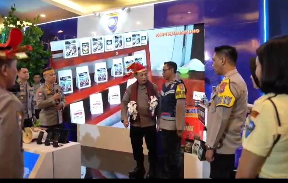 Kobin, Cara Bhabinkamtibmas Polri Lebih Dekat dengan Warga