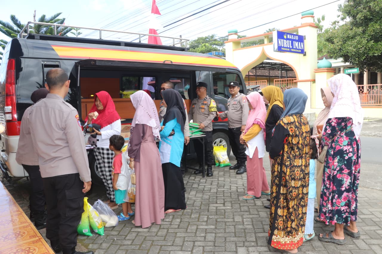 Jaga Ketersediaan dan Stabilisasi Harga Jelang Lebaran, Polres Trenggalek Gelar Gerakan Pangan Murah