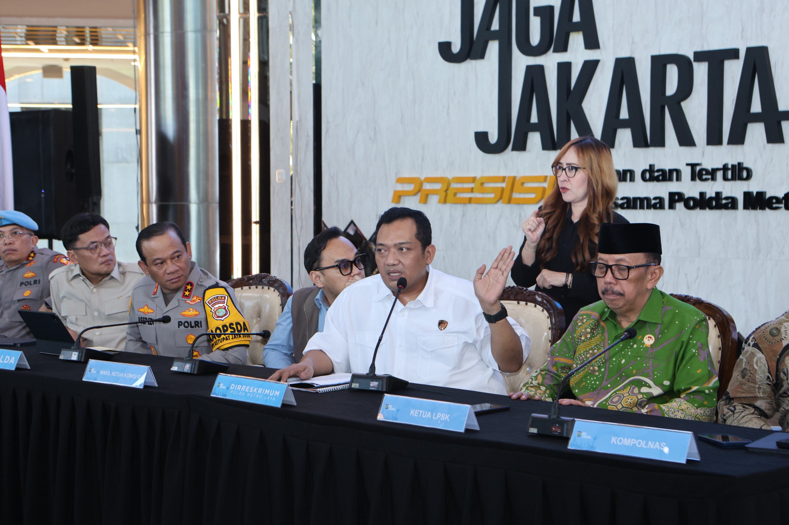 Polisi Memeriksa 86 Cctv Untuk Dapatkan Identitas Pelaku Penyiraman Air Keras