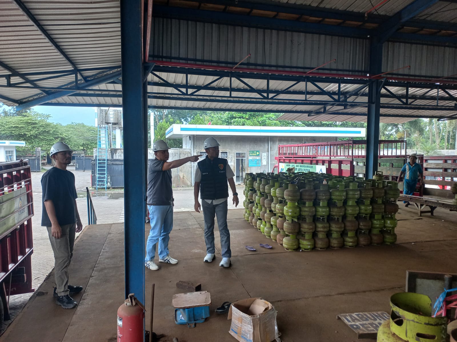 Polres Bondowoso Pantau Distribusi LPG 3 Kg Pastikan Tepat Sasaran Tanpa Penyelewengan