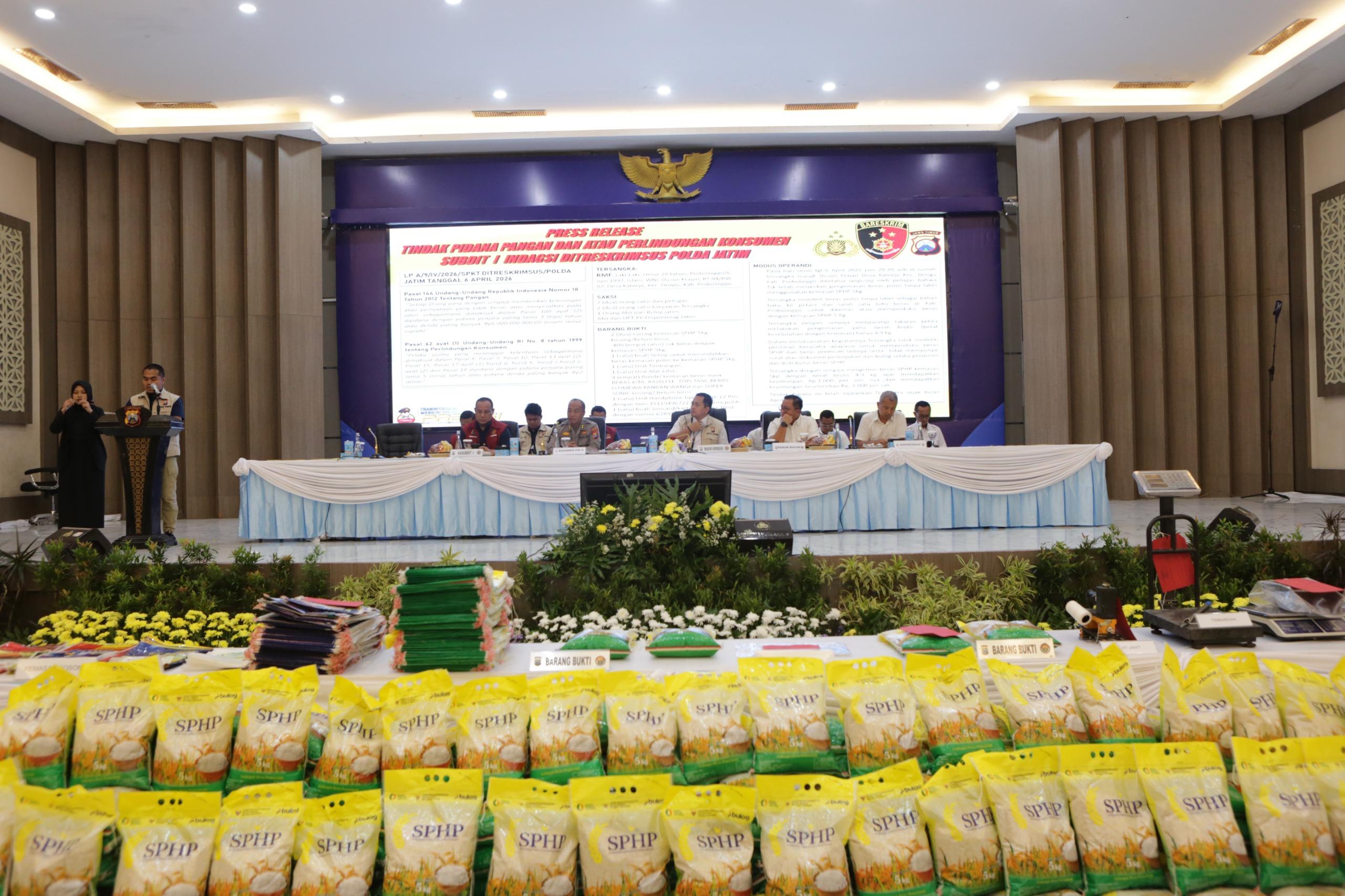 Polda Jatim Bongkar Praktik Beras SPHP Oplosan, Tersangka Asal Probolinggo Diamankan