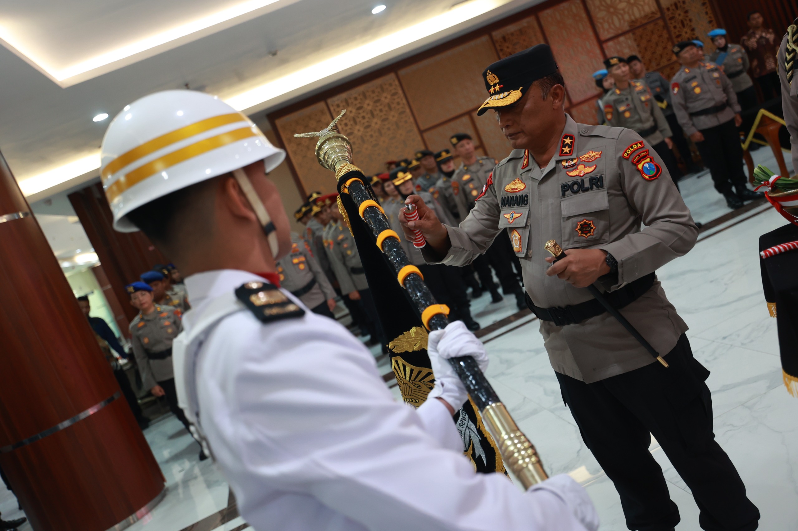 Jelang Hari Bhayangkara ke – 80 Polda Jatim Gelar Upacara Pemuliaan Nilai Luhur Tribrata