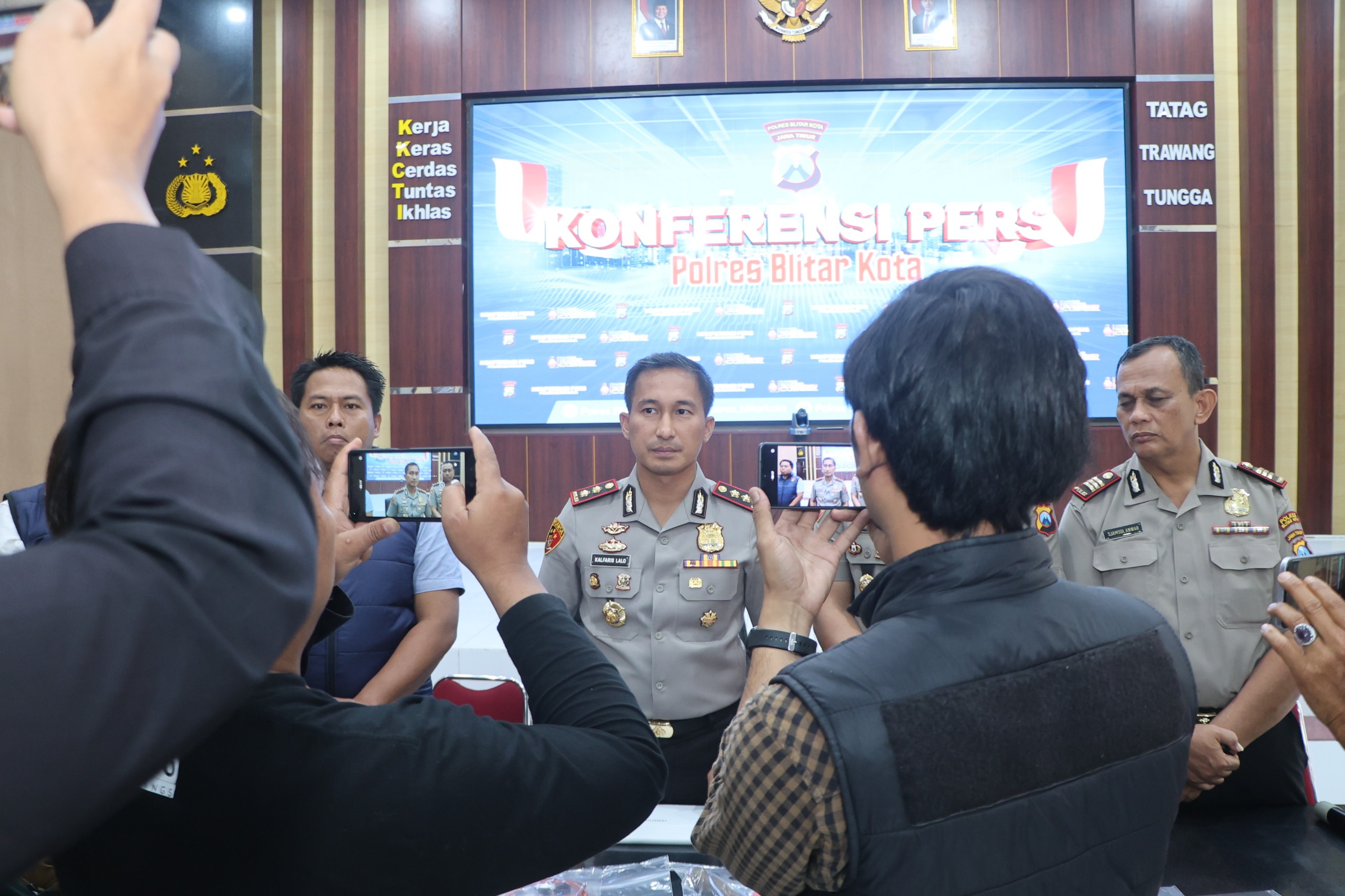Polres Blitar Kota Amankan Tersangka Komplotan Perampok Lintas Daerah Sasar Minimarket
