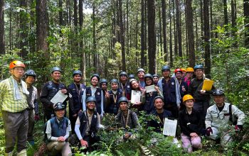 Dari Shizuoka untuk Indonesia: Pembelajaran Konservasi Hutan melalui KKN-BBK Internasional UNAIR