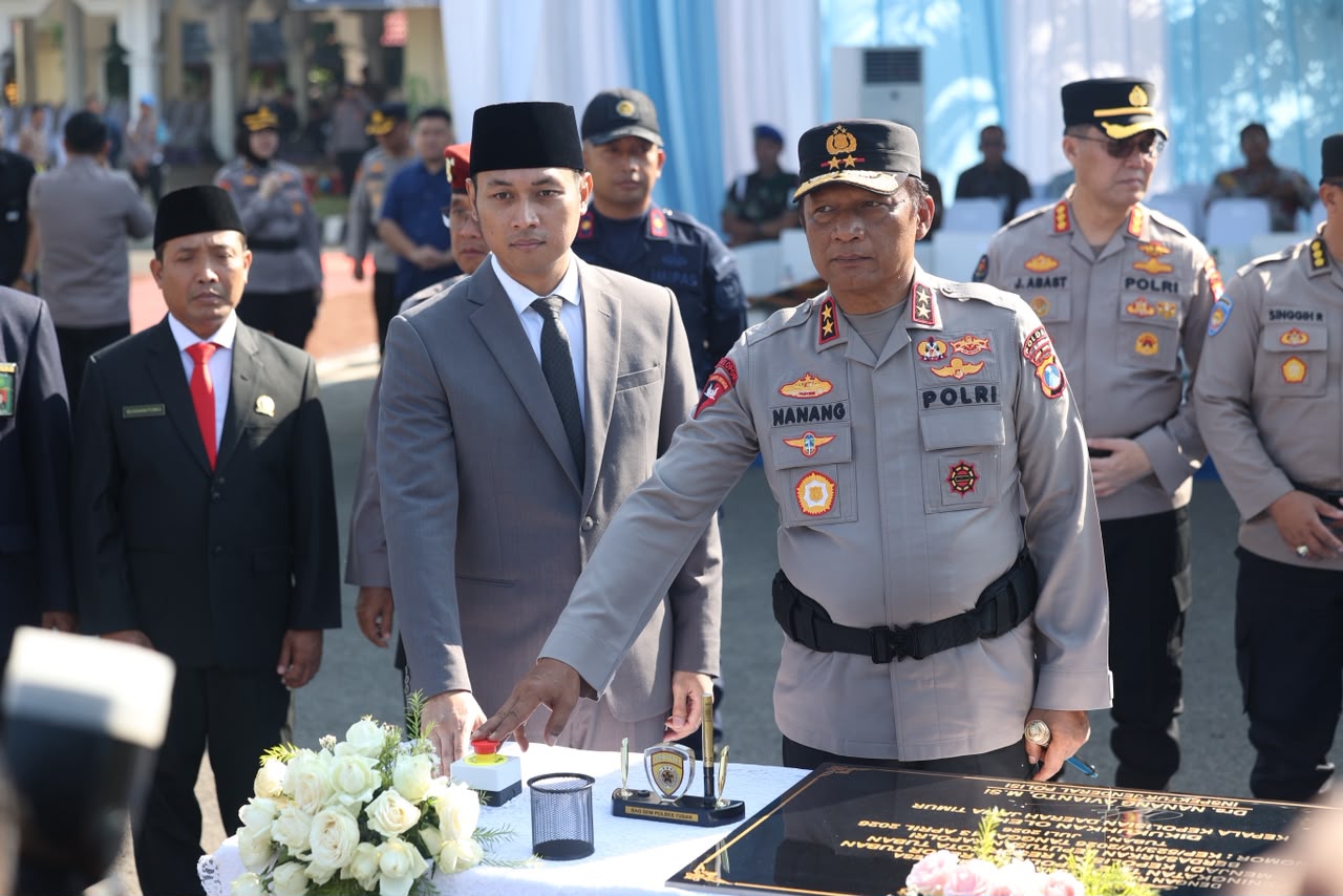 Kapolda Jatim Resmikan Polresta Tuban, Tekankan Peningkatan Profesionalisme dan Pelayanan Presisi