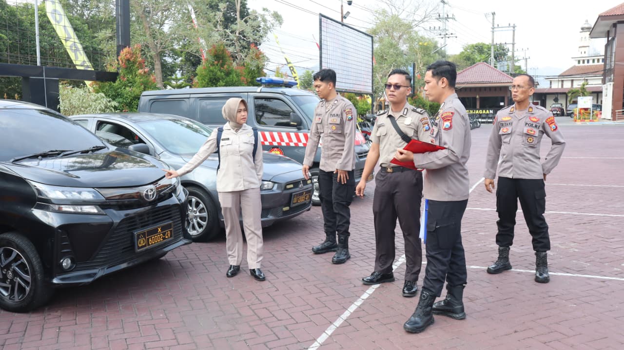 Supervisi, Biro Logistik Polda Jatim Cek Kelaikan Ranmor Dinas Polres Trenggalek